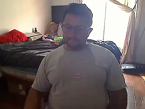 Snapshot of Chatlitos4879 chatting on February 24, 1:45 pm Chatlitos4879 online show from February 24, 1:45 pm