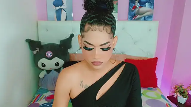 Snapshot of Amanda_bigx chatting on July 7, 4:59 am Amanda bigx online show from July 7, 4:59 am