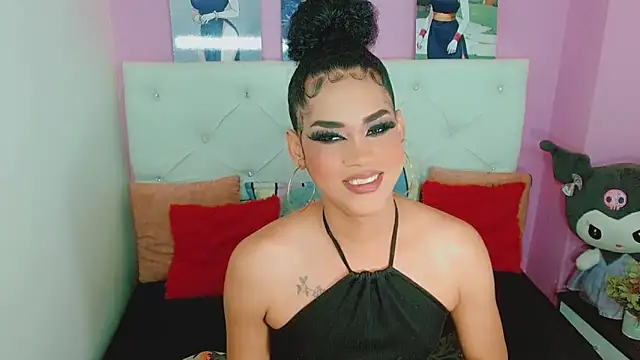 Snapshot of Amanda_bigx chatting on June 14, 5:41 am Amanda bigx online show from June 14, 5:41 am