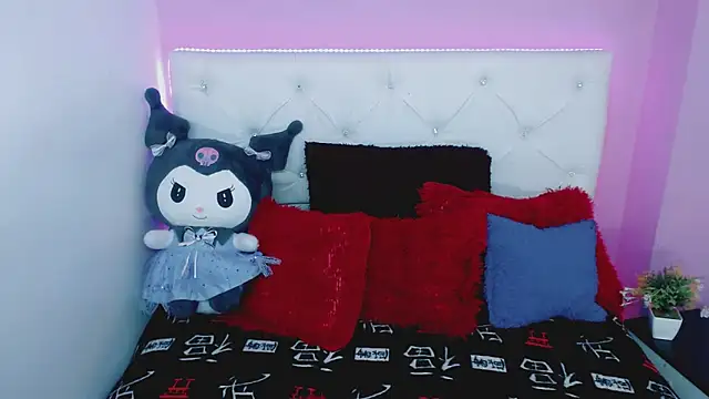 Snapshot of Amanda_bigx chatting on October 29, 5:39 am Amanda bigx online show from October 29, 5:39 am