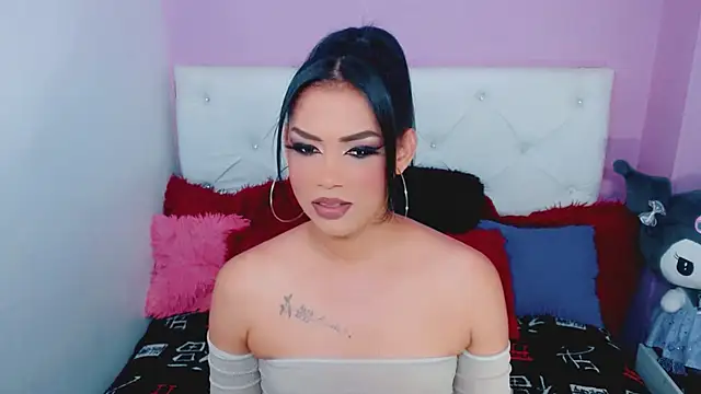 Snapshot of Amanda_bigx chatting on October 28, 4:46 am Amanda bigx online show from October 28, 4:46 am