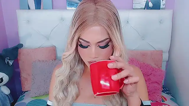 Amanda bigx online show from April 24, 6:15 am