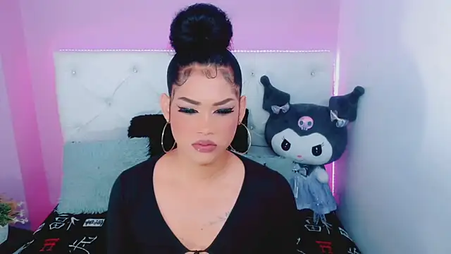 Snapshot of Amanda_bigx chatting on November 18, 2:49 am Amanda bigx online show from November 18, 2:49 am