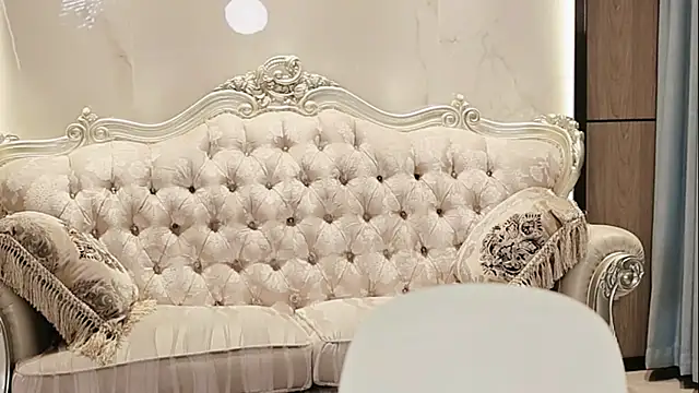 Snapshot of lilies-sweet chatting on June 27, 12:22 pm lilies-sweet online show from June 27, 12:22 pm