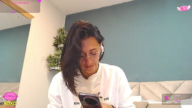 SharisWillian online show from April 29, 3:54 am