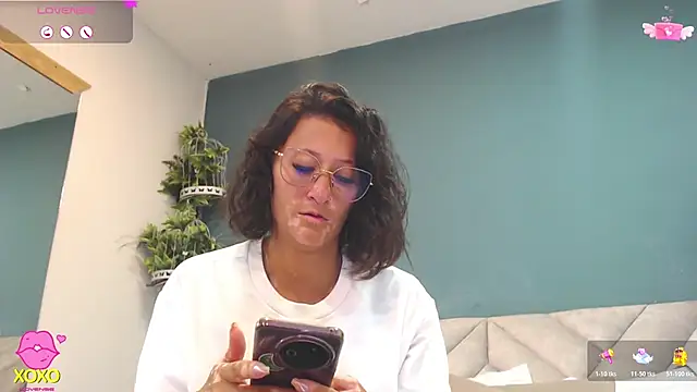 SharisWillian online show from April 15, 3:56 am