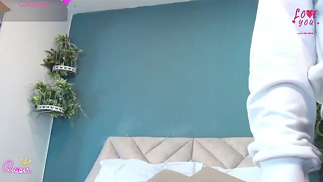 Snapshot of SharisWillian chatting on June 26, 3:01 am SharisWillian online show from June 26, 3:01 am