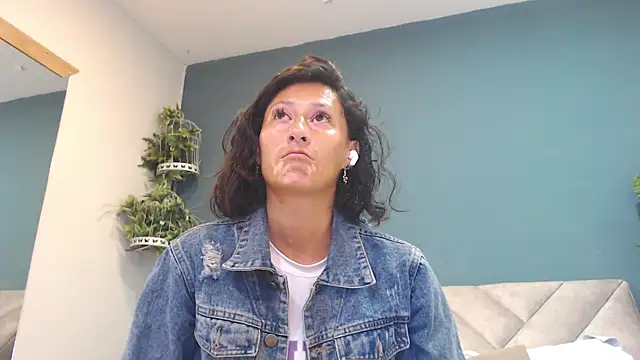 SharisWillian online show from April 30, 3:46 am