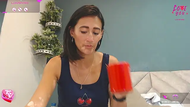 SharisWillian online show from May 9, 3:04 pm