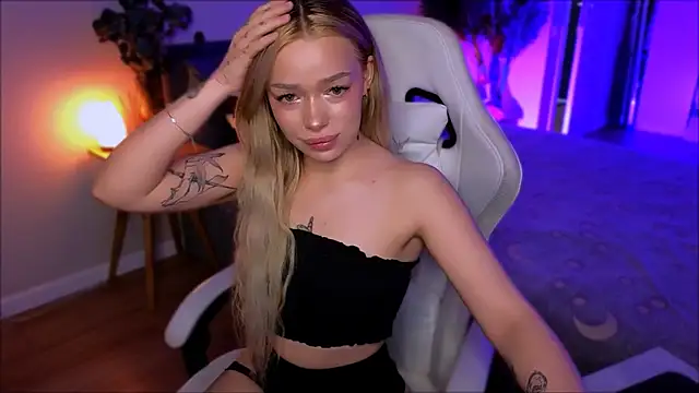 Lily Yin online show from March 30, 5:42 am