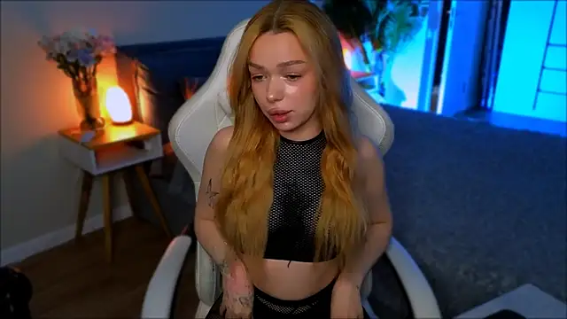 Lily Yin online show from May 28, 5:48 am