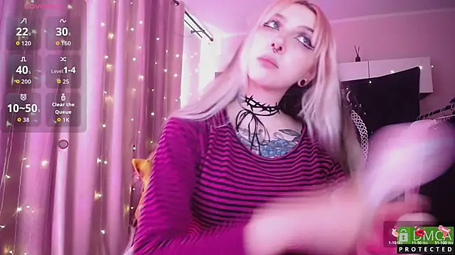 JustMeowGirl online show from June 27, 5:57 am