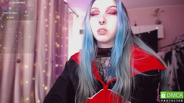 Snapshot of JustMeowGirl chatting on February 23, 5:30 am JustMeowGirl online show from February 23, 5:30 am