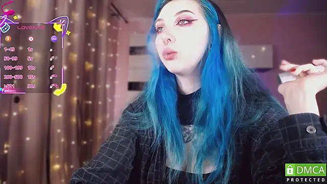 Snapshot of JustMeowGirl chatting on October 16, 4:10 am JustMeowGirl online show from October 16, 4:10 am