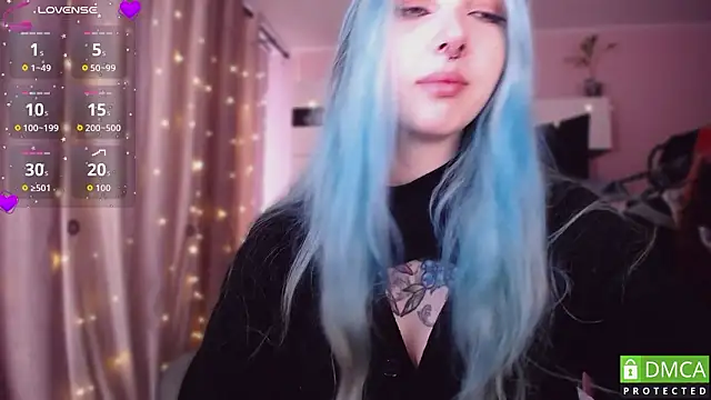 JustMeowGirl online show from March 14, 5:02 am