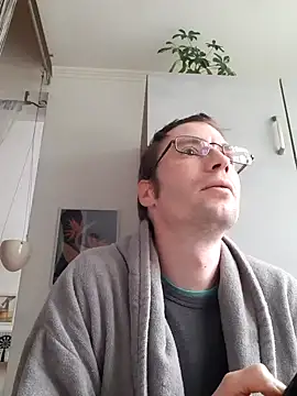 Snapshot of Schnubby1 chatting on January 24, 8:23 am Schnubby1 online show from January 24, 8:23 am