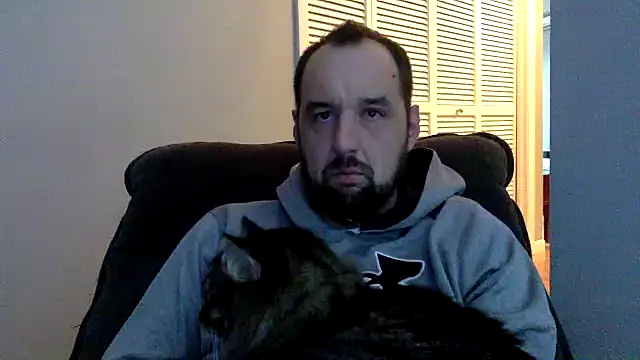 Snapshot of Kink_Master_Daddy chatting on October 15, 1:37 am Kink Master Daddy online show from October 15, 1:37 am