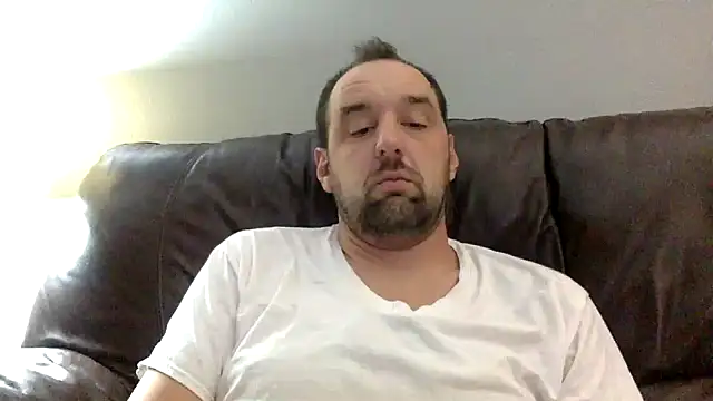 Snapshot of Kink_Master_Daddy chatting on October 18, 1:18 am Kink Master Daddy online show from October 18, 1:18 am