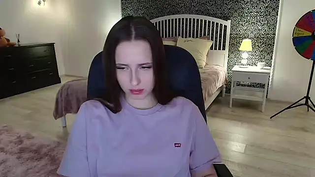 Snapshot of Barbie_Bye chatting on January 31, 2:26 am Barbie Bye online show from January 31, 2:26 am