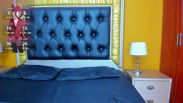 Foxy Assh  online show from October 30, 4:11 am