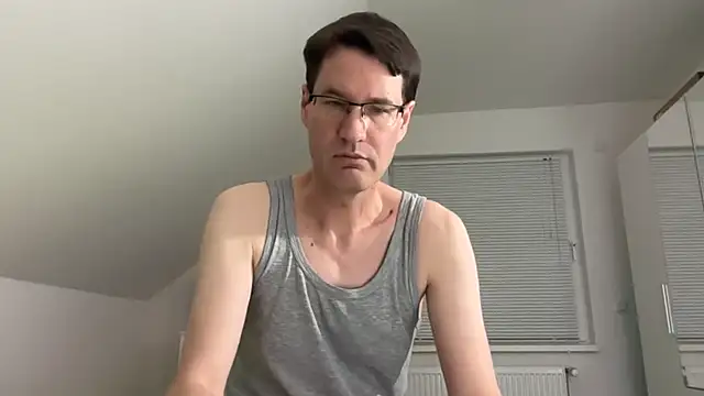 zxzx cam1 online show from March 16, 3:48 pm