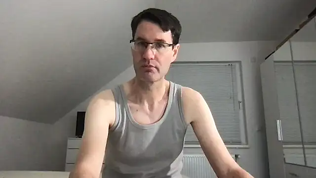 zxzx cam1 online show from December 5, 6:28 pm