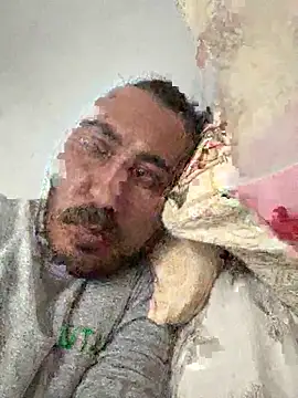 Snapshot of sikergecer3435 chatting on March 15, 6:37 pm sikergecer3435 online show from March 15, 6:37 pm