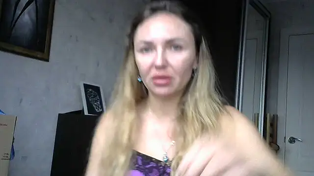 AngelinaLove28 online show from November 23, 8:02 am