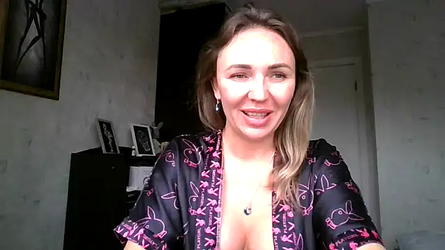 AngelinaLove28 online show from September 28, 6:42 am