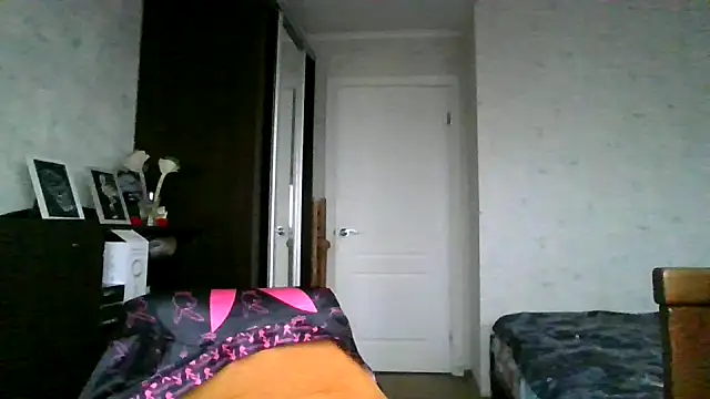 AngelinaLove28 online show from November 21, 6:56 am