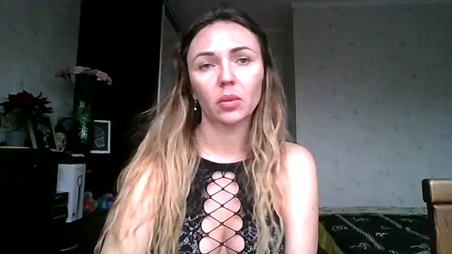 AngelinaLove28 online show from December 20, 8:17 am