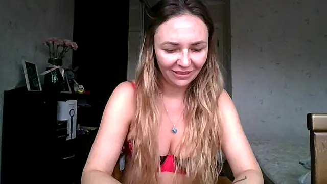 AngelinaLove28 online show from November 8, 7:56 am