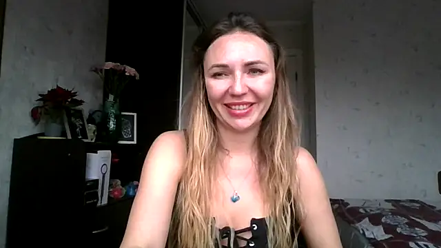 AngelinaLove28 online show from December 18, 7:46 am