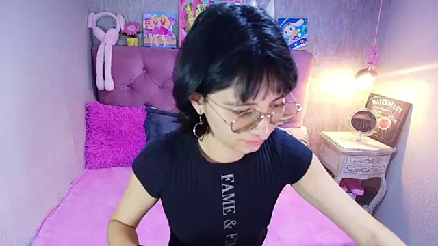 charlottemoonxz online show from February 6, 2:24 pm