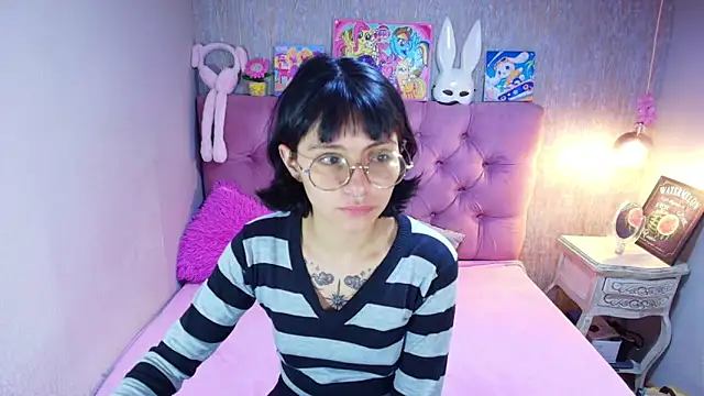 charlottemoonxz online show from January 31, 7:12 pm