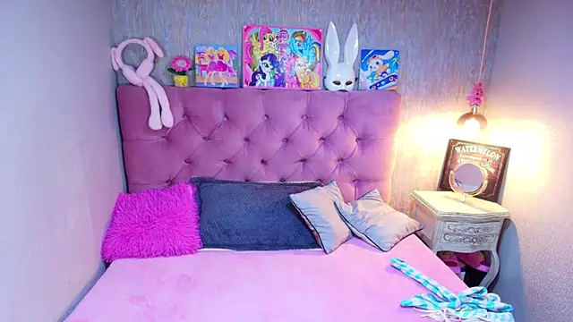 charlottemoonxz online show from February 21, 6:54 pm