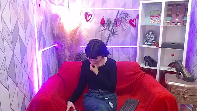 Snapshot of charlottemoonxz chatting on November 14, 7:50 pm charlottemoonxz online show from November 14, 7:50 pm