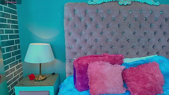 Snapshot of AdelaineBest chatting on September 14, 3:07 am AdelaineBest online show from September 14, 3:07 am