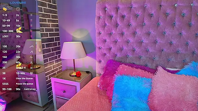 AdelaineBest online show from November 29, 4:23 am