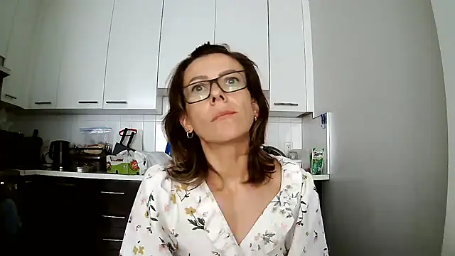 anechka1 online show from July 23, 6:48 pm