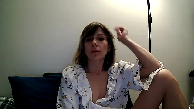 anechka1 online show from February 7, 3:03 am