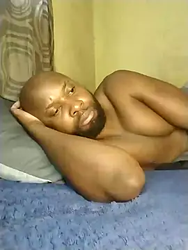 Snapshot of Stallion100 chatting on January 30, 4:27 am Stallion100 online show from January 30, 4:27 am