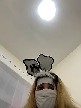 EmaliDi online show from January 7, 3:54 pm