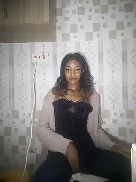 GoddessVee online show from July 5, 11:44 pm