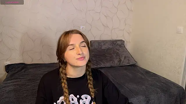 Vibe to night online show from November 14, 12:20 pm