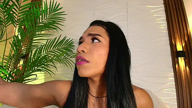 Snapshot of kimberly_Gonzalez1 chatting on October 14, 3:51 am kimberly Gonzalez1 online show from October 14, 3:51 am