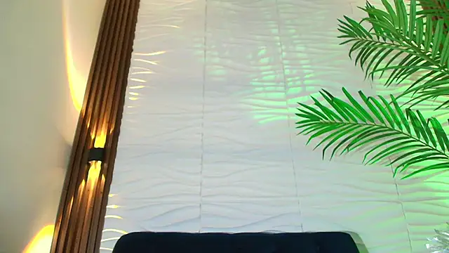 Snapshot of kimberly_Gonzalez1 chatting on November 13, 7:07 pm kimberly Gonzalez1 online show from November 13, 7:07 pm