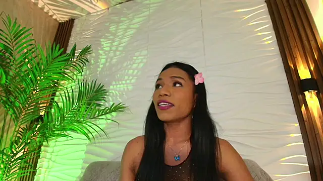 Snapshot of kimberly_Gonzalez1 chatting on October 9, 3:40 am kimberly Gonzalez1 online show from October 9, 3:40 am