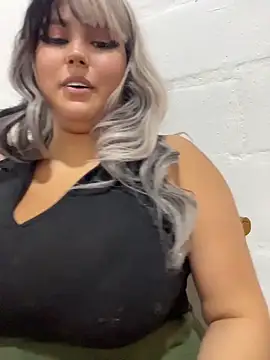 Karmilla Rosse online show from May 20, 1:57 am
