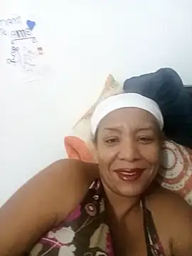 Snapshot of Surreyaa chatting on March 12, 1:58 am Surreyaa online show from March 12, 1:58 am